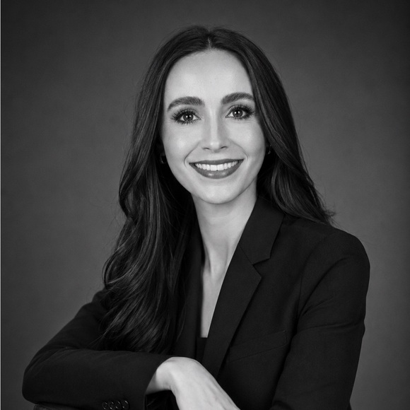 caitlincanova3